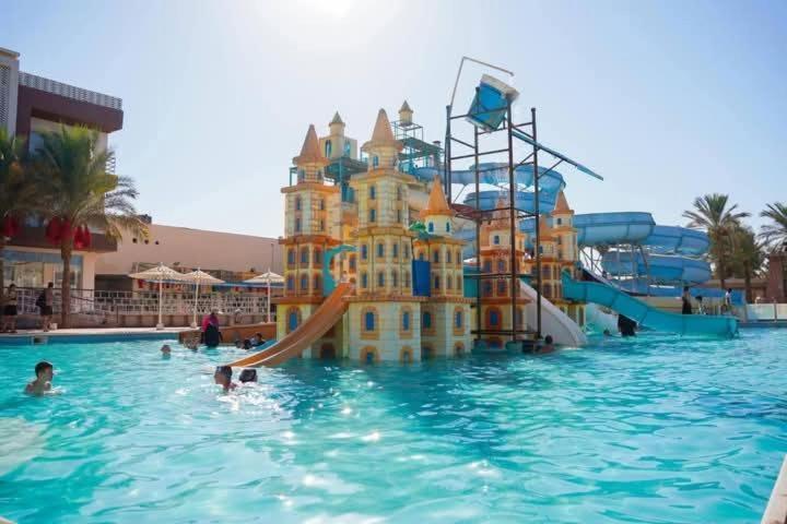 Mirage Aqua Park *